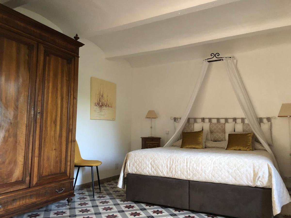 Les Dames De Florent Gasthof Saint-Florent-sur-Auzonnet