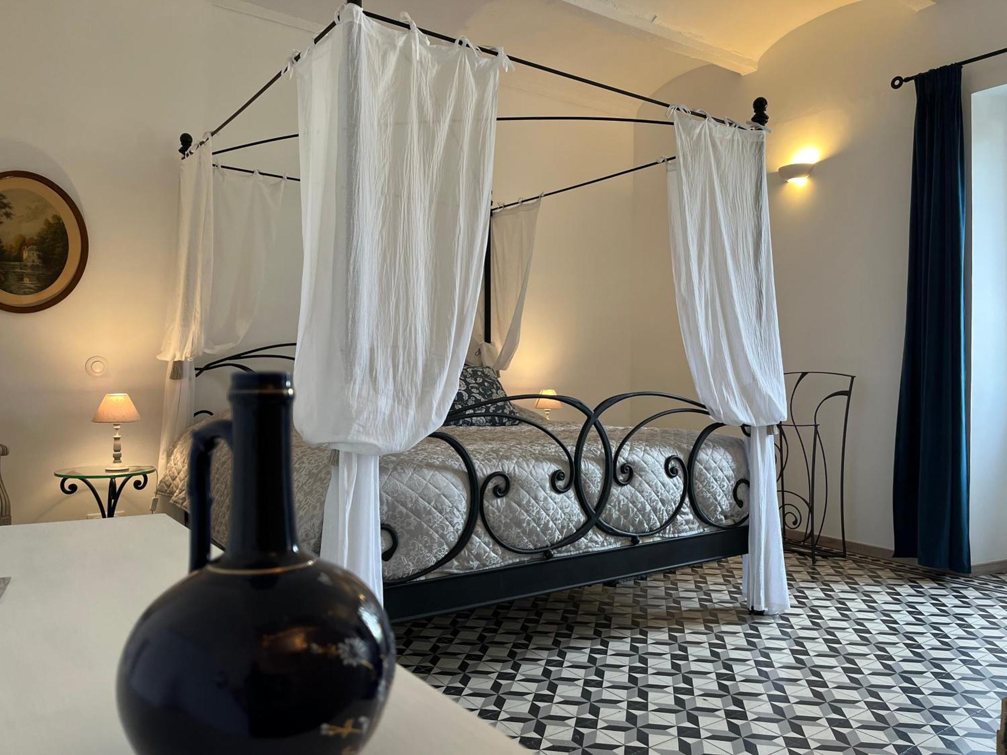 Gasthof Les Dames De Florent Saint-Florent-sur-Auzonnet